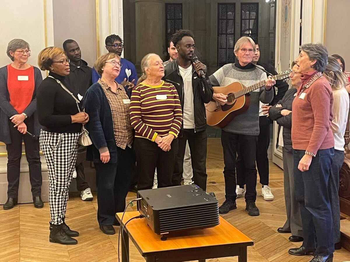 Réunion de rentrée des apprenants, le 21 novembre 2024, à la Mairie du 10e arrondissement - Activité chant